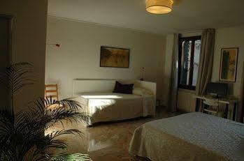 Bed and breakfast Ca' Dell'angelo 2*
